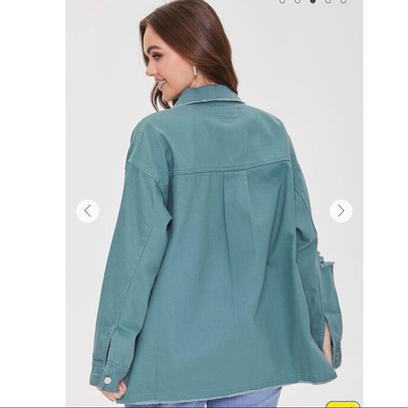 NWT. Green Distressed Shacket. Size Small. - Picture 3 of 12